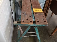 Lot 439 - black & decker workmate 400 - afbeelding 1 van  4