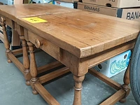 Lot 44 - bijzettafel. 2 stuks - afbeelding 5 van  5