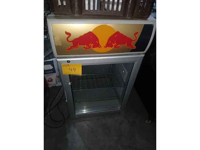 Lot 44 - opzet koelvitrine red bull - afbeelding 1 van  4