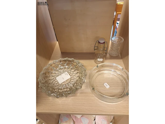 Lot 441 - diverse decoratie - afbeelding 4 van  6