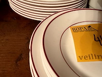 Lot 441 - hotelporselein - afbeelding 2 van  3