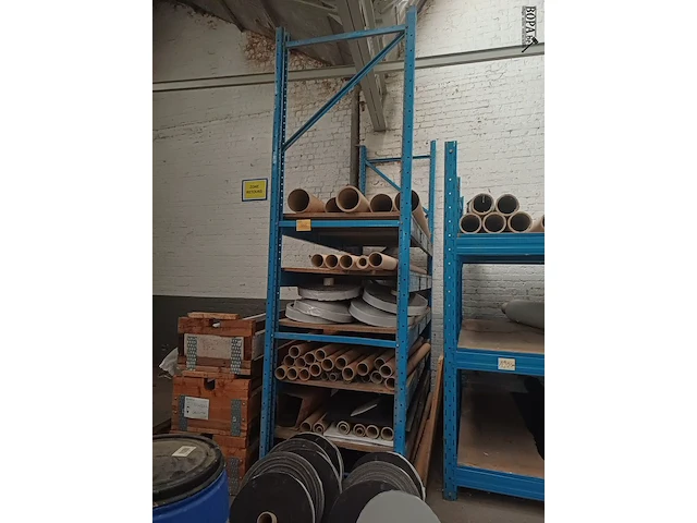 Lot 441 - magazijnstelling - afbeelding 2 van  3