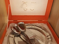 Lot 443 - decoratie en huisraad - afbeelding 2 van  5