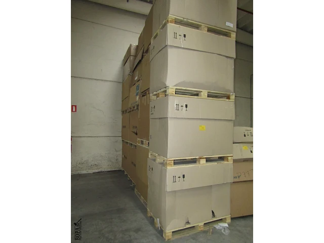 Lot 443 - palletdozen met pallet. 20 stuks - afbeelding 1 van  3