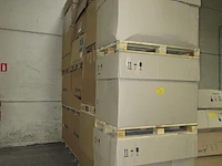 Lot 443 - palletdozen met pallet. 20 stuks - afbeelding 1 van  3
