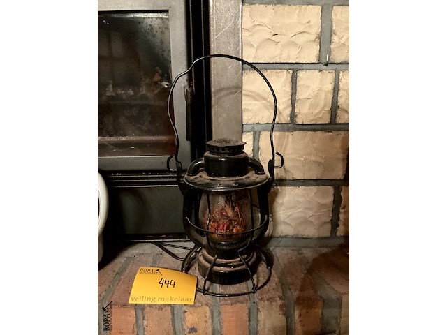 Lot 444 - stormlamp - afbeelding 1 van  3