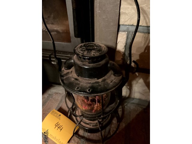 Lot 444 - stormlamp - afbeelding 2 van  3