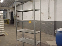 Lot 446 - metalen rek - afbeelding 1 van  4