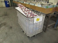 Lot 446 - metalen transportbak - afbeelding 1 van  3