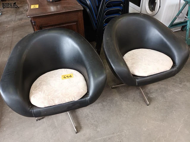 Lot 446 - retro armstoel. 2 stuks - afbeelding 1 van  7