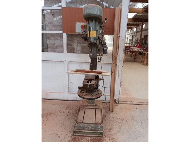 Lot 447 - kolomboormachine - afbeelding 1 van  5