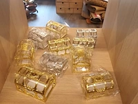 Lot 447 - koperwerk en decoratie - afbeelding 2 van  4