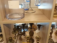 Lot 448 - koperwerk, decoratie en huisraad - afbeelding 1 van  3