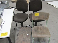 Lot 449 - diverse meubels. 5 stuks - afbeelding 2 van  3