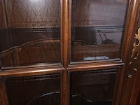 Lot 449 - eiken vitrine kast - afbeelding 4 van  4