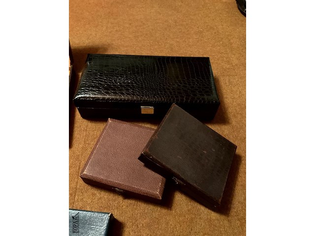 Lot 449 - koffertjes met bestek inox/klein aantal bestek verzilverd of - afbeelding 7 van  8