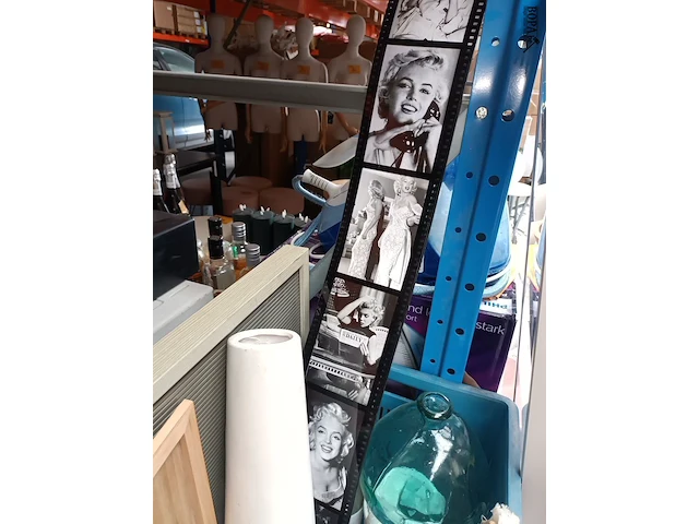 Lot 45 - decoratie. 18 stuks - afbeelding 5 van  5
