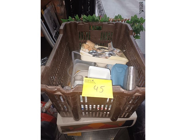 Lot 45 - huisraad - afbeelding 1 van  3