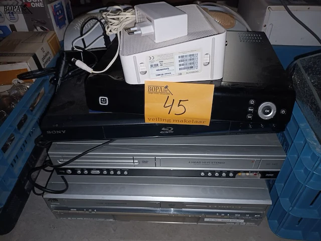 Lot 45 - lot elektro. 5 stuks - afbeelding 1 van  3