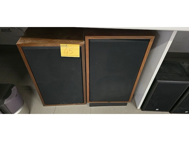 Lot 45 - luidsprekers superscope s310 - afbeelding 1 van  5