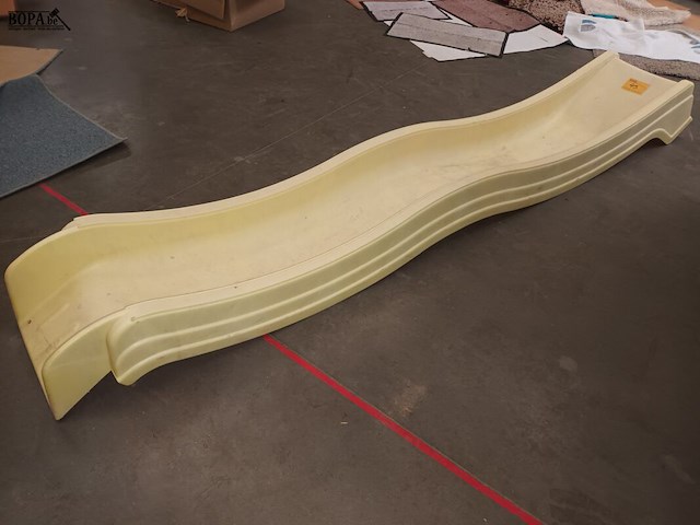 Lot 45 - pvc glijbaan - afbeelding 1 van  3