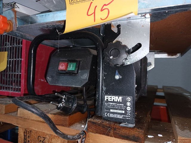 Lot 45 - tegelsnijmachine ferm - afbeelding 3 van  4