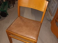 Lot 45 - vintage eetkamerstoelen. 4 stuks - afbeelding 2 van  3