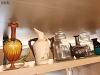 Lot 451 - vazen en brooddozen. 24 stuks - afbeelding 2 van  4