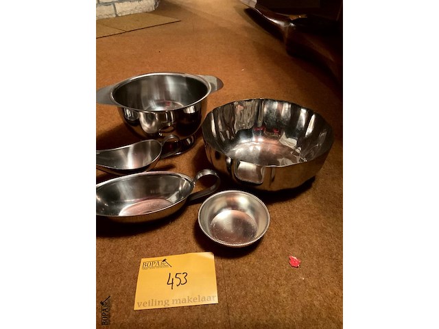 Lot 453 - set van inox kommen, 7 stuks - afbeelding 3 van  3