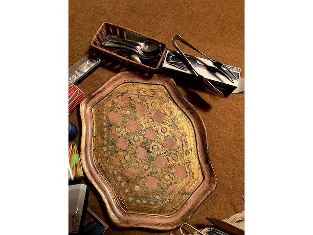 Lot 457 - kleine benodigdheden/dienblad - afbeelding 3 van  5