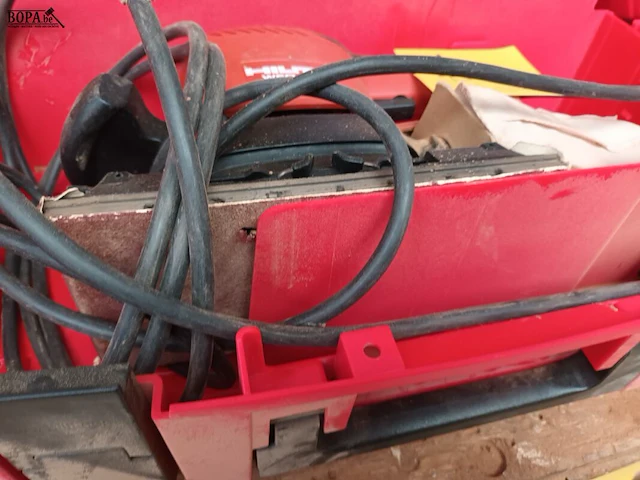 Lot 457 - schuurmachine hilti - afbeelding 3 van  3