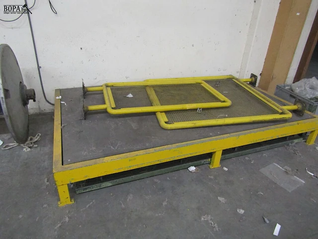 Lot 458 - elektronische weegschaal cyber - afbeelding 4 van  5