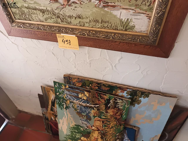 Lot 458 - kunstwerk in borduurwerk. 8 stuks - afbeelding 1 van  5