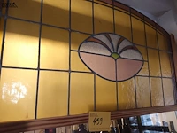 Lot 459 - glas in lood raam - afbeelding 1 van  3