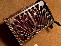 Lot 459 - krantenbak - afbeelding 3 van  4