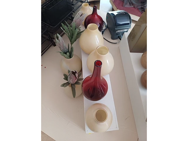 Lot 46 - decoratie. 9 stuks - afbeelding 1 van  5