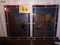 Lot 46 - glas in lood. 2 stuks - afbeelding 1 van  3