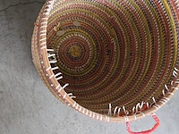 Lot 46 - handgemaakte opbergdoos en set hoedendozen - afbeelding 3 van  5