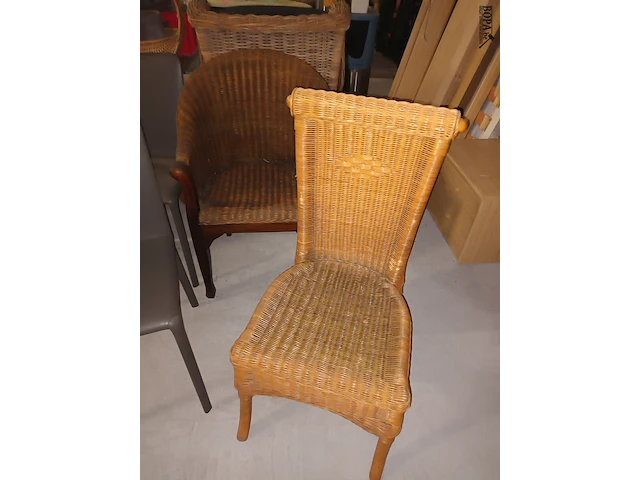 Lot 46 - stoelen. 4 stuks - afbeelding 2 van  4
