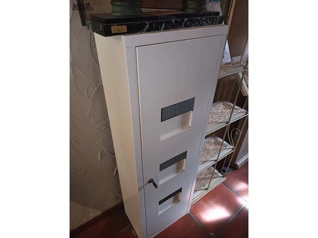 Lot 460 - diversen. 6 stuks - afbeelding 6 van  7