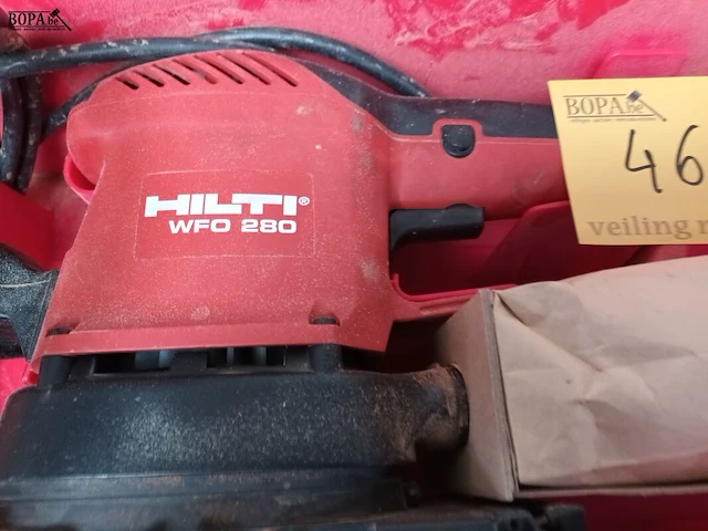 Lot 460 - schuurmachine hilti - afbeelding 2 van  3