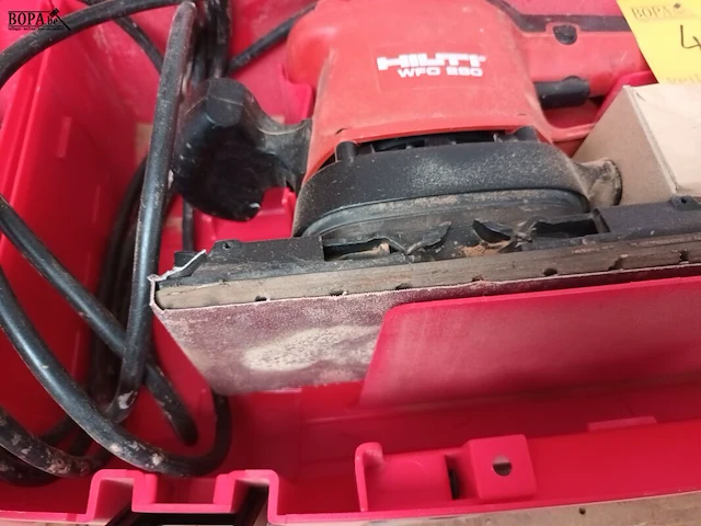 Lot 460 - schuurmachine hilti - afbeelding 3 van  3