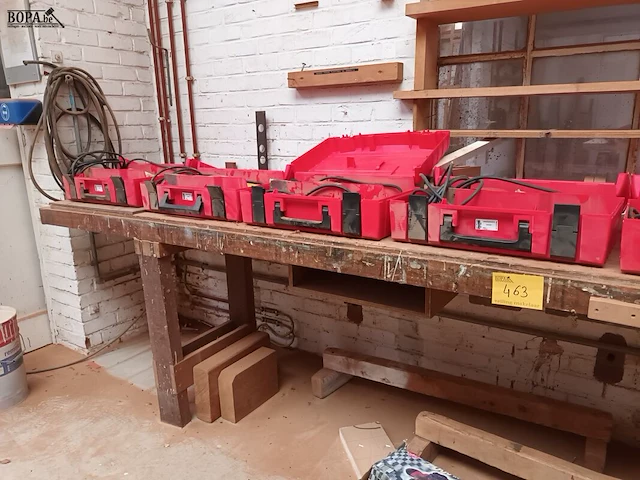 Lot 463 - houten werkbank - afbeelding 1 van  4