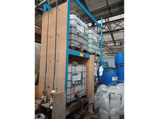Lot 467 - magazijnstelling - afbeelding 2 van  2