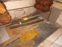 Lot 47 - antiek ijzeren bed - afbeelding 1 van  4