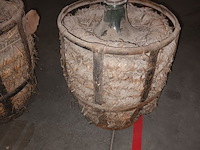 Lot 47 - antieke gistfles. 2 stuks - afbeelding 3 van  3