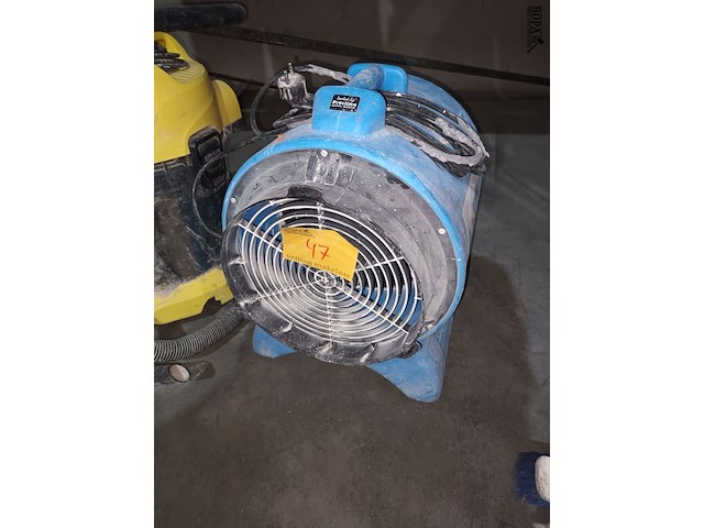 Lot 47 - bouwdroger - afbeelding 1 van  4