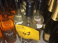 Lot 47 - foxed lemon likeur. 11 stuks - afbeelding 1 van  3