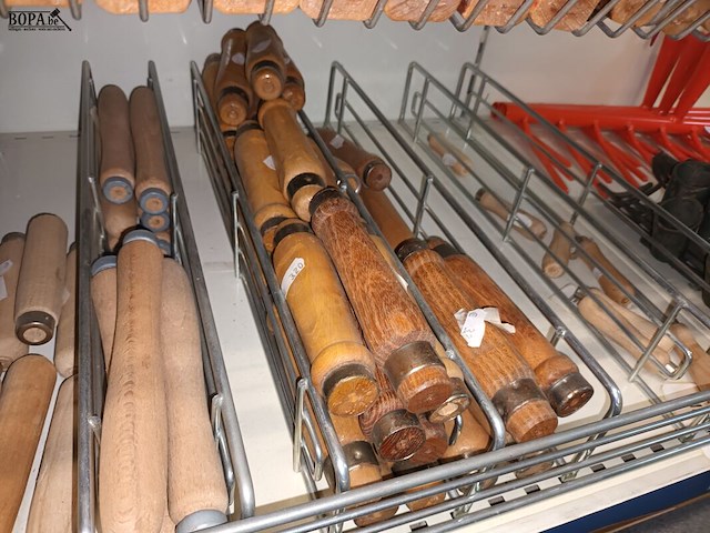 Lot 47 - gereedschap handgrepen. 88 stuks - afbeelding 3 van  4