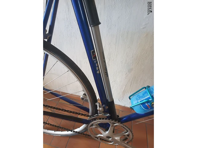 Lot 47 - koersfiets vicini - afbeelding 3 van  5